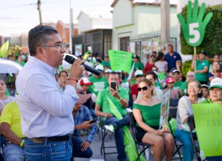 Juan Manuel Navarro se compromete a construir puente peatonal en Quintas de la Hacienda