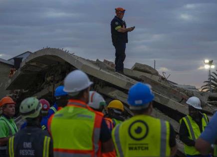 Derrumbe de Edificio en Sudáfrica: Operación de Rescate en George