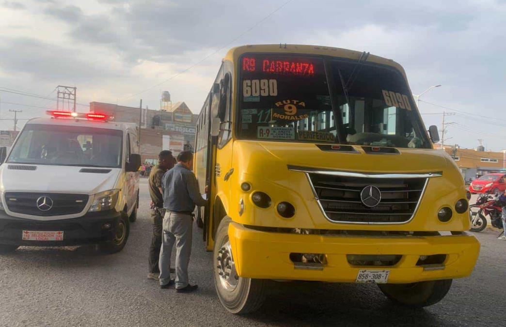 Una mujer de 76 años fue atropellada por un camión urbano en la intersección de Circuito Potosí y Avenida Salk