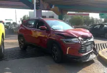 Choque en SNM y Chapultepec deja cuantiosos da&ntilde;os