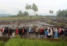 Tragedia por inundaciones y lava fría en Sumatra