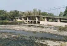 El r&iacute;o Valles est&aacute; a punto de alcanzar su escala cr&iacute;tica