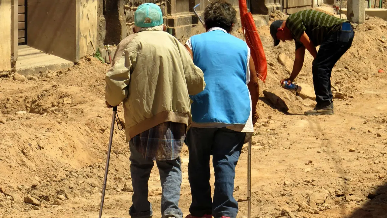 Trabajan para atender violencia contra mujeres de la tercera edad