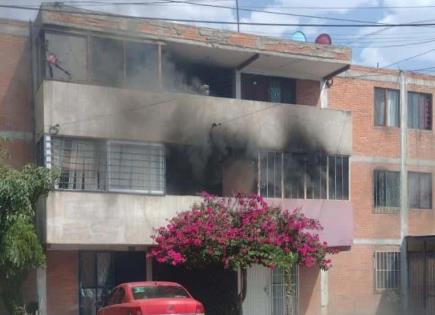 Incendio en Condominio solo deja daños materiales