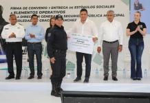 Gallardo anuncia aumento salarial para elementos de seguridad en Soledad