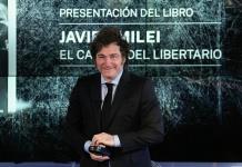 Javier Milei comparte su obra en Madrid