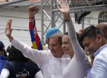 Candidato presidencial de Venezuela busca unidad en mitin en La Victoria