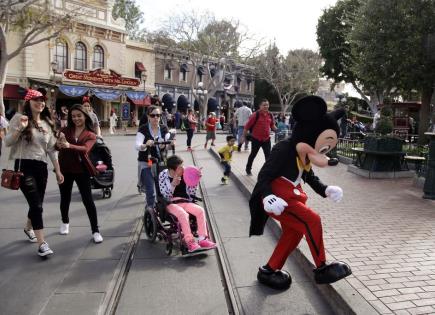 Actores de Disneyland aprueban sindicalización y negociación