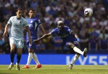 Moisés Caicedo marca un gol memorable en la Premier League Moisés Caicedo marca un gol memorable en la Premier League