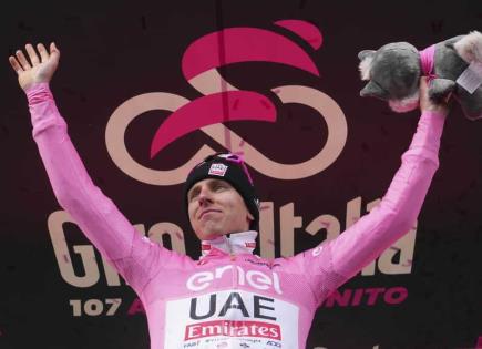 Tadej Pogacar arrasa en la etapa reina del Giro de Italia en Livigno