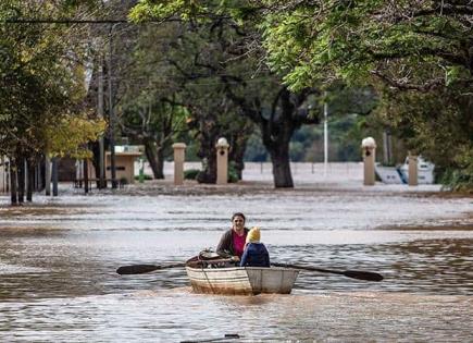 Inundaciones desplazan a casi 3 mil uruguayos