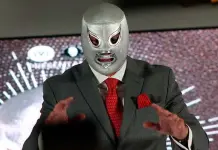 El Hijo del Santo se despide de la lucha libre con su máscara intacta El Hijo del Santo se despide de la lucha libre con su máscara intacta