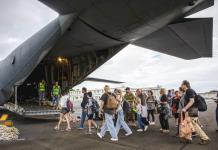 Visita de Emmanuel Macron a Nueva Caledonia por disturbios