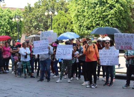Simpatizantes de Sonia Mendoza reclaman a Galindo por falta de agua