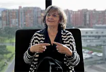 Ana Blandiana: La Voz de la Poes&iacute;a y el Compromiso