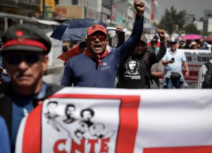 Afectaciones en el AICM por protesta de la CNTE