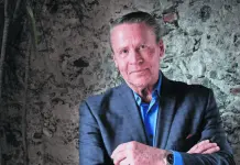 Polémica presencia de Alfredo Adame en la Marcha del Orgullo LGBT+ Polémica presencia de Alfredo Adame en la Marcha del Orgullo LGBT+