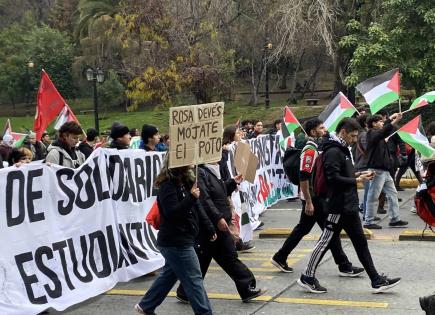 Apoyo al pueblo palestino en la Universidad de Chile genera tensiones