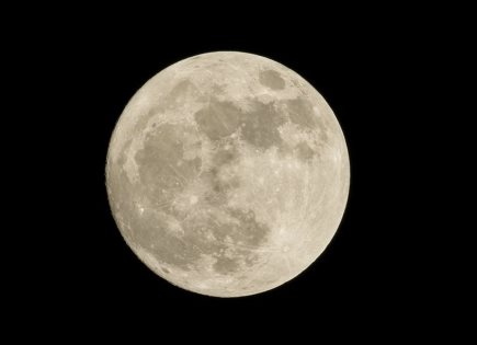 KDDI anuncia revolucionario proyecto lunar