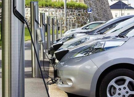 Crece venta de autos eléctricos a nivel mundial