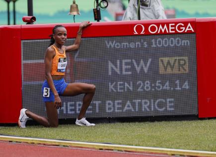 Keniata Beatrice Chebet marca histórica en 10 mil metros