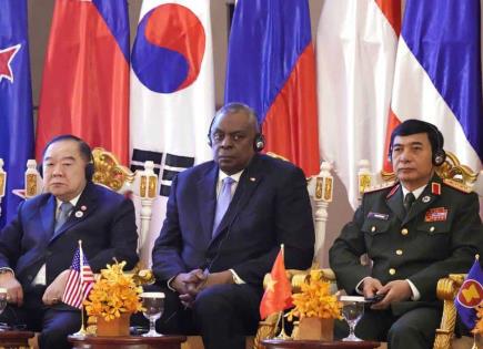 Visita del Secretario de Defensa de EEUU a Camboya