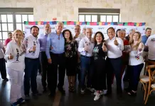 El&iacute;as Dip y gremio de transportistas respaldan a Galindo por tres a&ntilde;os m&aacute;s