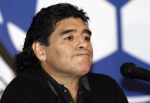 Tribunal posterga inicio del juicio por muerte de Diego Maradona