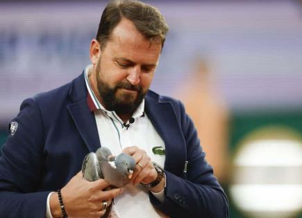 Rescate heroico de una paloma en el Abierto de Francia
