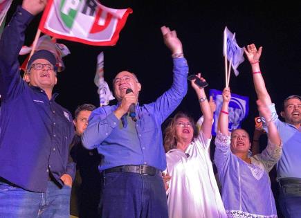 Galindo se dice triunfador y celebra con simpatizantes