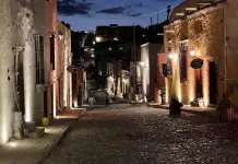 Gentrificaci&oacute;n desplaza a catorce&ntilde;os del Real