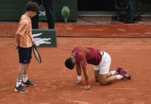 Djokovic queda fuera de Roland Garros por lesión