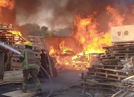 Video | Nuevo incendio en tarimera de Villa de Pozos