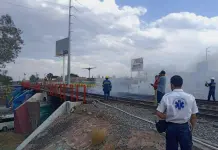 Video | Incendio en Puente Pemex provoca cierre de Salvador Nava