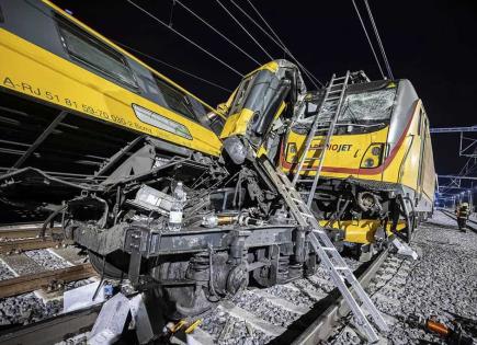 Tragedia en República Checa por Choque de Trenes