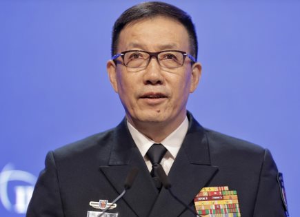 China exige a EUA cancelar venta de armas a Taiwán