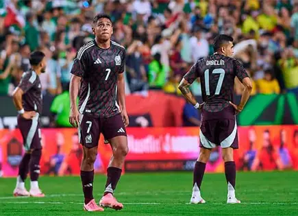Luis Romo es baja de la Selección Luis Romo es baja de la Selección