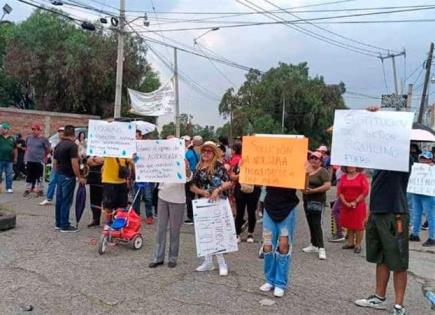 Protesta en Texcoco por falta de suministro de agua potable