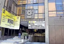 Buscar&aacute; PRD renovarse tras la p&eacute;rdida de registro