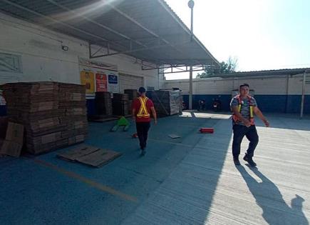 Simulacro de incendio en empresa de botanas