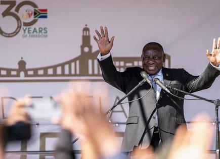 Cyril Ramaphosa toma posesión en Sudáfrica