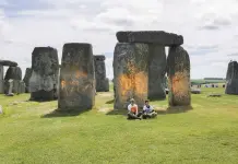 Incidente en Stonehenge: Manifestantes climáticos detenidos Incidente en Stonehenge: Manifestantes climáticos detenidos