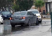 Accidente vehicular involucra a taxi