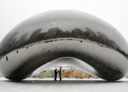 Reapertura de la icónica escultura Cloud Gate en Chicago