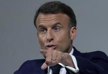 Advertencias de Macron sobre extremos en elecciones parlamentarias en Francia