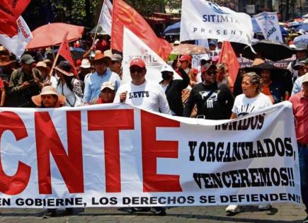 Marcha de la CNTE en Tuxtla Gutiérrez por la Reforma Educativa