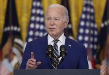 Biden indulta a militares condenados por relaciones homosexuales