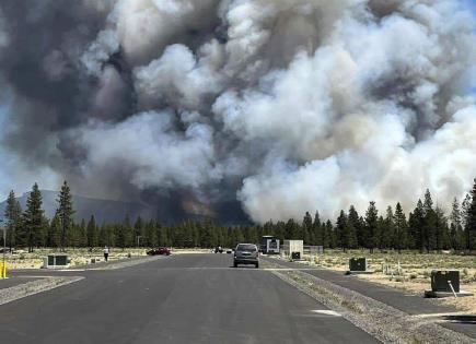 Incendio Forestal en Oregon y Evacuaciones: Últimas Noticias