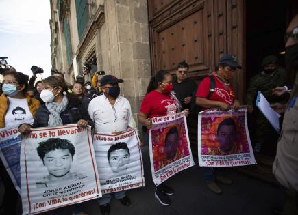Postura de AMLO sobre el caso Ayotzinapa