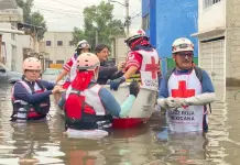 Asistencia médica y apoyo por Cruz Roja Mexicana en Cuautitlán México Asistencia médica y apoyo por Cruz Roja Mexicana en Cuautitlán México